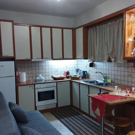 Casa D' Irene * Karpenísion