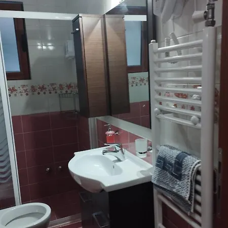 Casa D' Irene Apartament Karpenísion